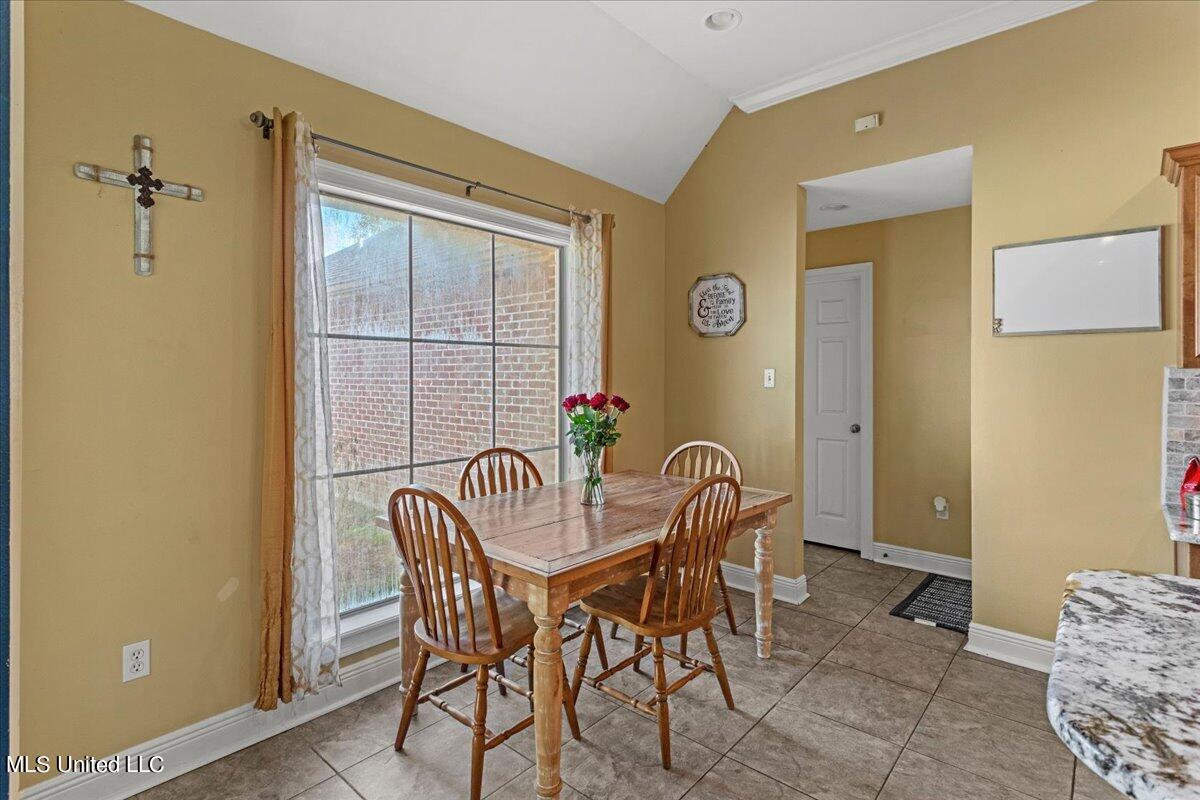 62 Duncan Hatten Road Wiggins, MS 39577 - Photo 13 of 34 13-Dining