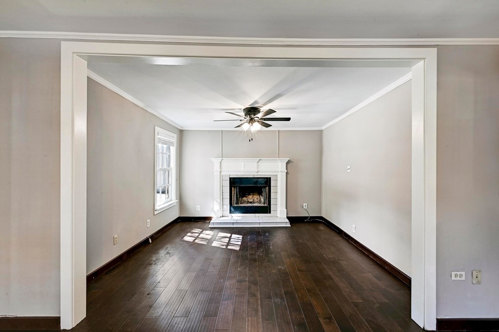 1005 4th Street Blanco, TX 78606 - Photo 16 of 49