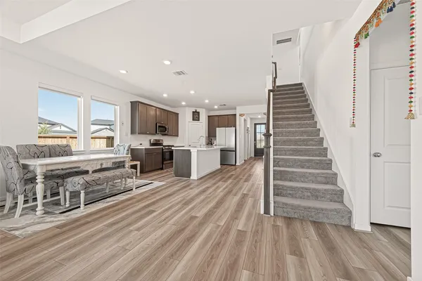 $2,850 | 9747 Pettus Crk Drive, Cypress, TX 77433