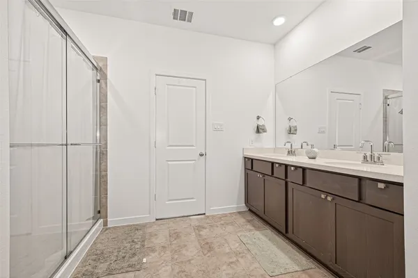 $2,850 | 9747 Pettus Crk Drive, Cypress, TX 77433