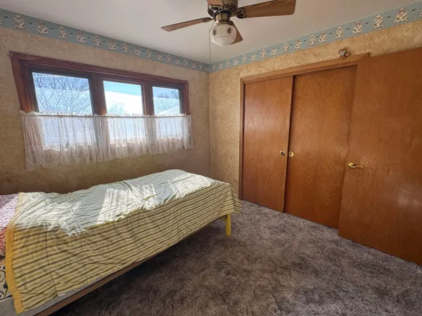 $249,900 | W10035 Highway 82, Elroy, WI 53929