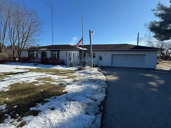 $249,900 | W10035 Highway 82, Elroy, WI 53929