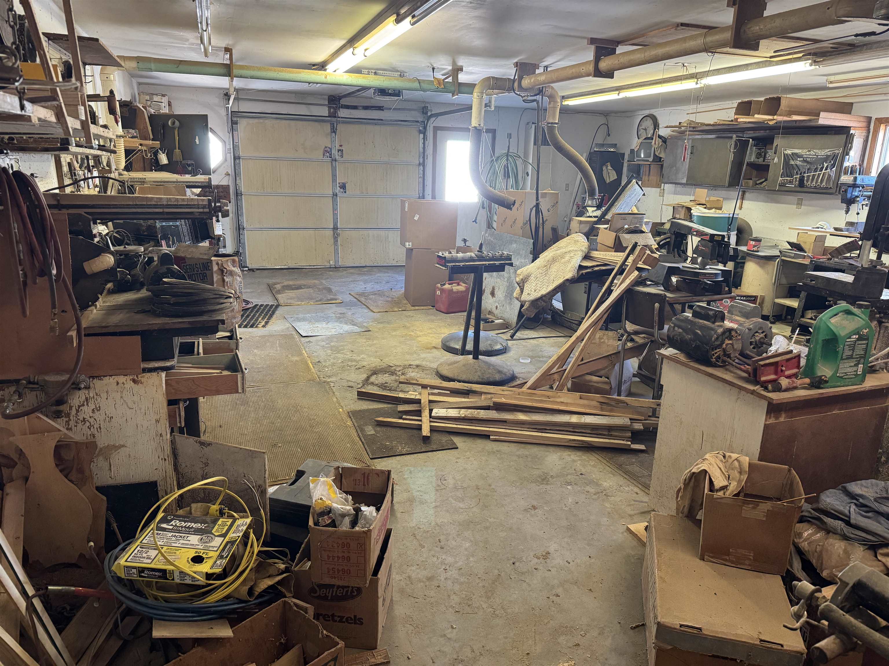 W10035 Highway 82 Elroy, WI 53929 - Photo 43 of 49