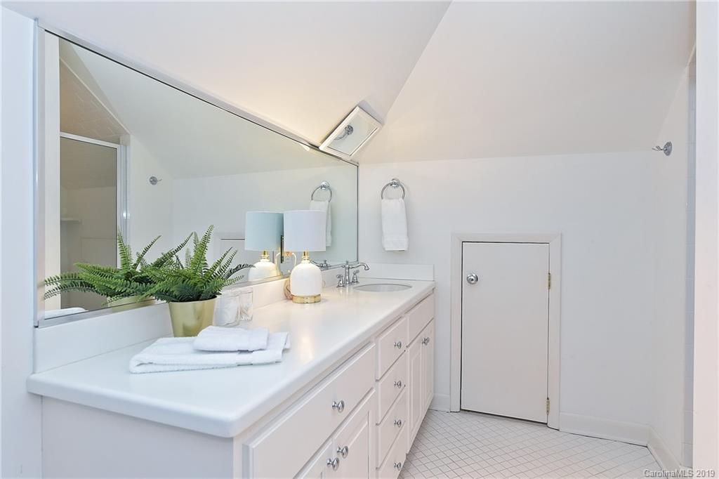 1856 Sterling Road Charlotte, NC 28209 - Photo 29 of 36 Gallery Image 29