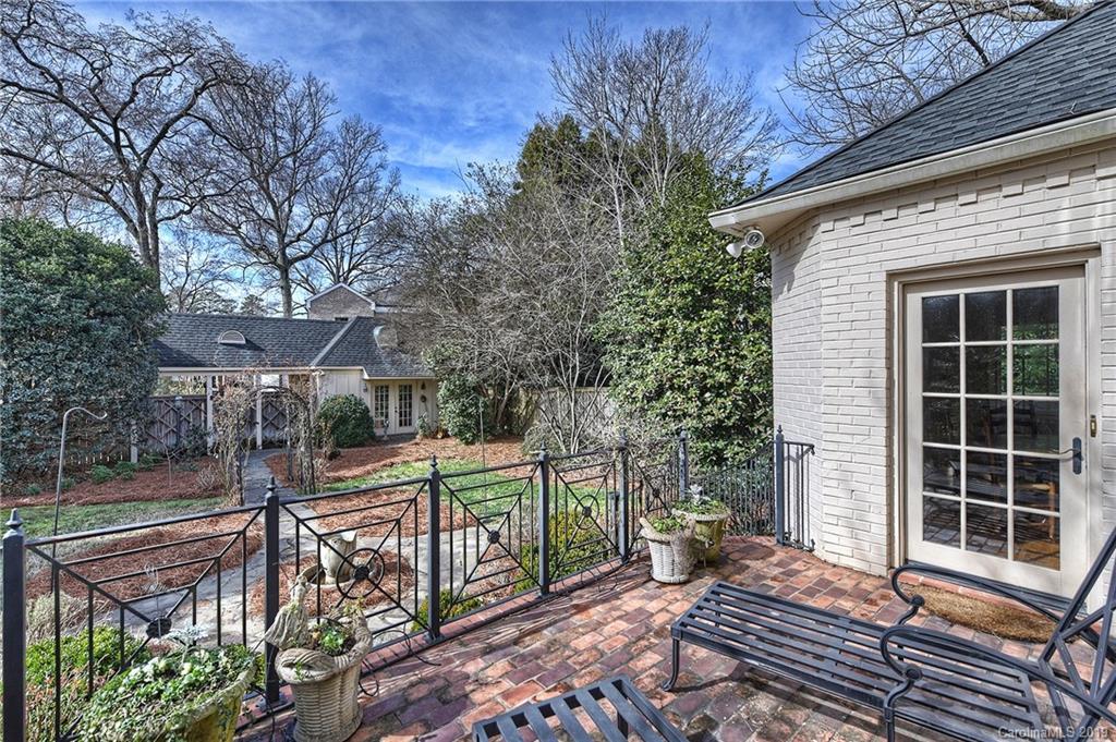1856 Sterling Road Charlotte, NC 28209 - Photo 31 of 36 Gallery Image 31