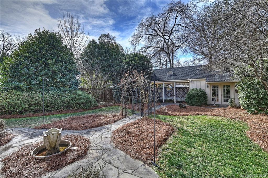 1856 Sterling Road Charlotte, NC 28209 - Photo 34 of 36 Gallery Image 34
