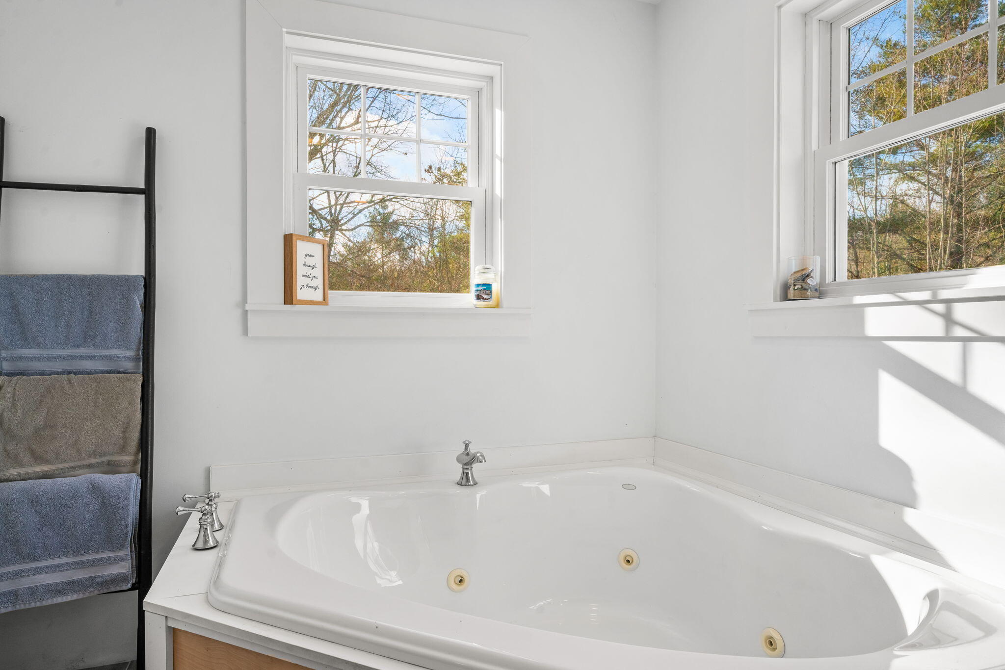 1090 Middle Road North Waterboro, ME 04061 - Photo 18 of 60 SBC00496
