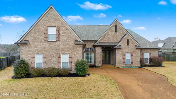 $365,000 | 2874 Oxford Circle, Southaven, MS 38672