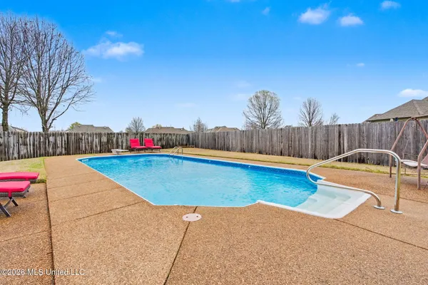 $365,000 | 2874 Oxford Circle, Southaven, MS 38672