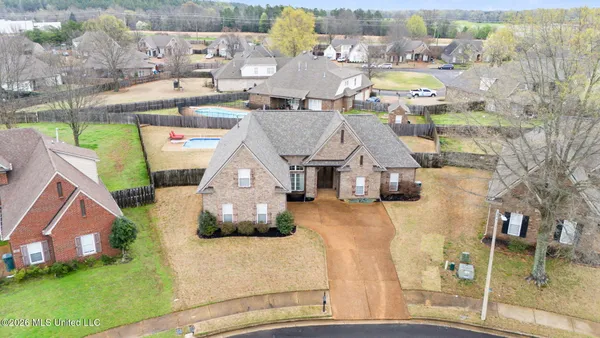 $365,000 | 2874 Oxford Circle, Southaven, MS 38672