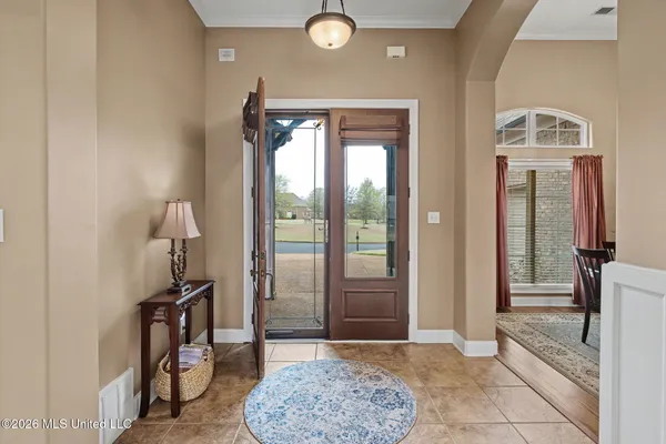 $365,000 | 2874 Oxford Circle, Southaven, MS 38672