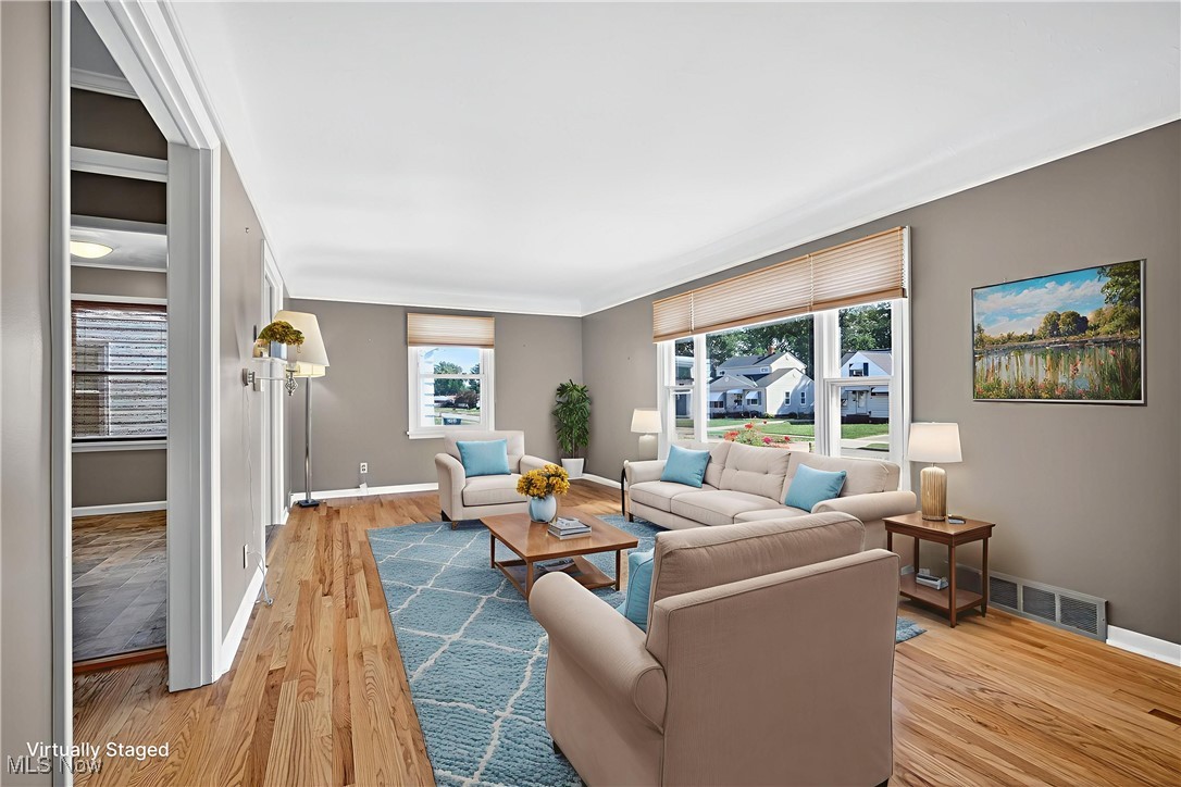 1806 Empire Road Wickliffe, OH 44092 - Photo 9 of 35 Gallery Image 9