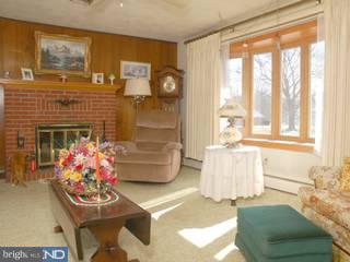 73 Old York Road Chesterfield, NJ 08515 - Photo 3 of 6 Gallery Image 3