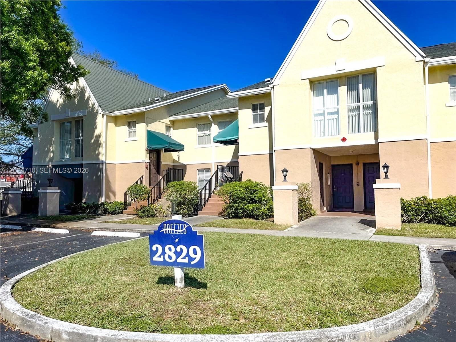 2829 North Course Drive, Unit 104 Pompano Beach, FL 33069 - Photo 5 of 21