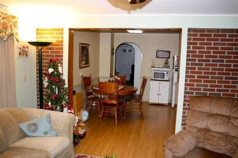 3027 Covert Road Flint, MI 48506 - Photo 16 of 31 20343545-15.JPG