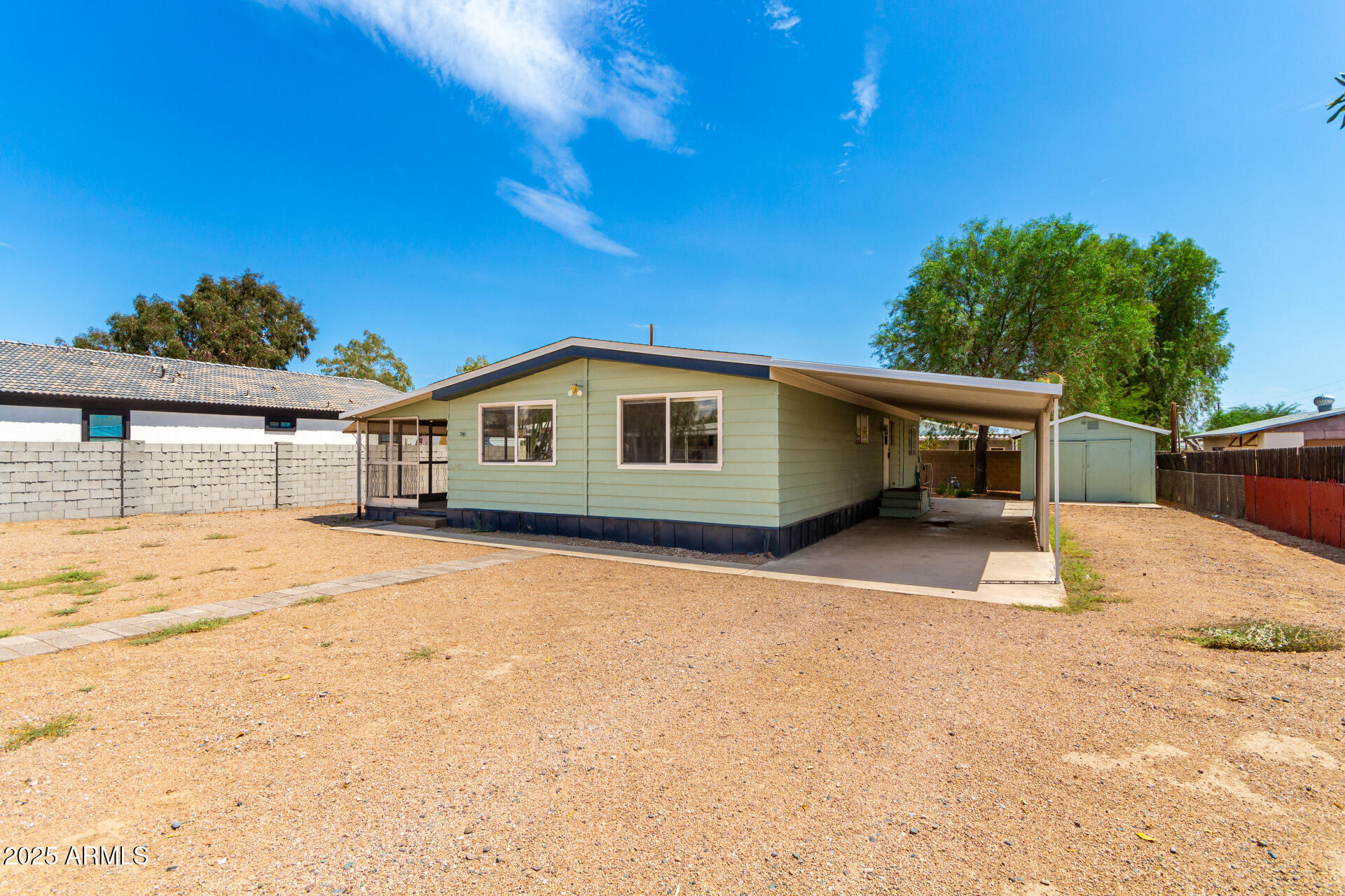 a house view with a outdoor space