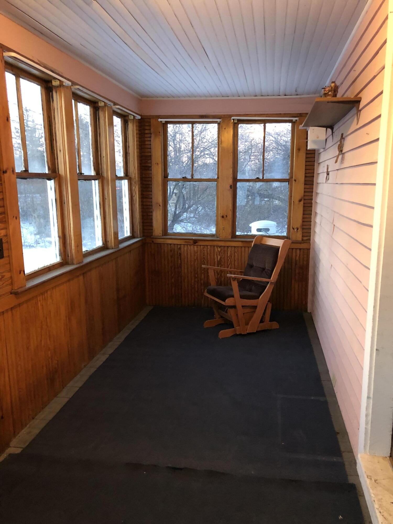 218 Main Street Corinth, ME 04427 - Photo 22 of 49 IMG-3082
