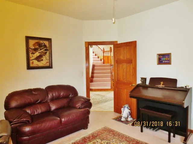 $589,000 | 643 North 50 West, Valparaiso, IN 46385