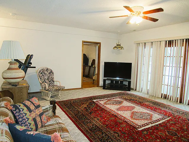 $589,000 | 643 North 50 West, Valparaiso, IN 46385