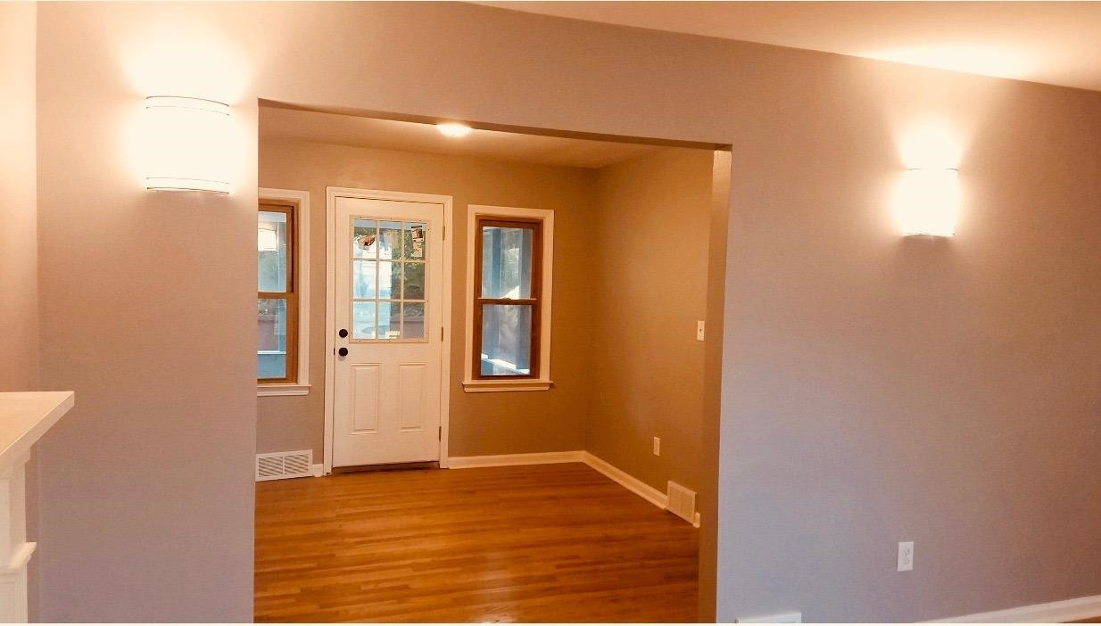 17303 Huntington Road Detroit, MI 48219 - Photo 2 of 10 Photo 2