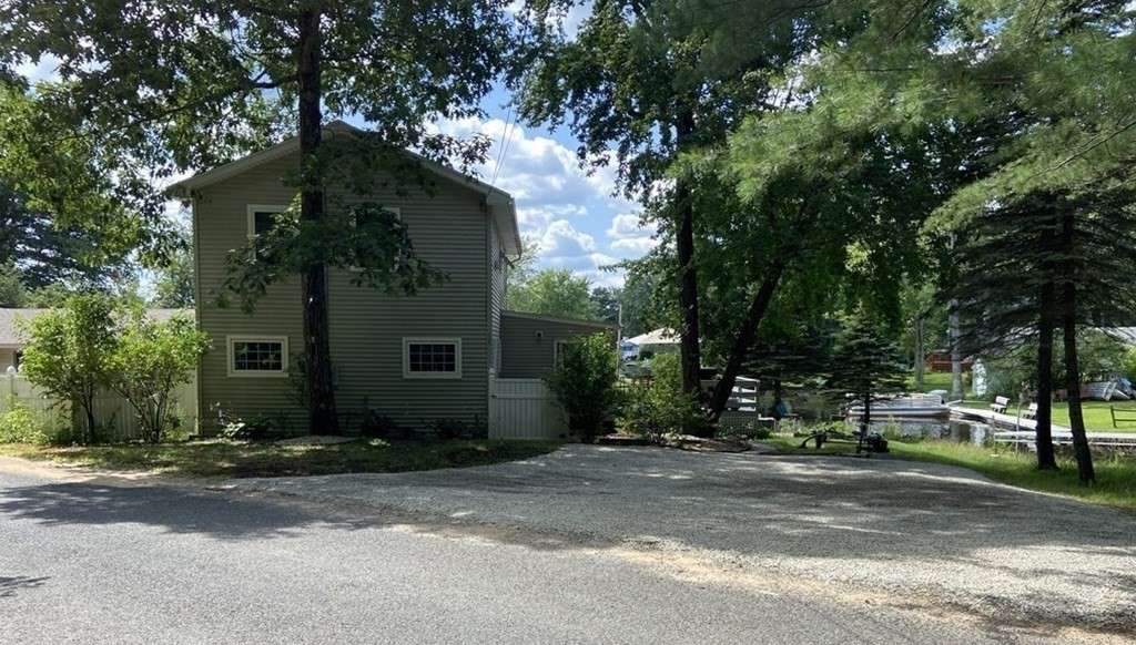 55 Island Road Holland, MA 01521 - Photo 2 of 34 Gallery Image 2
