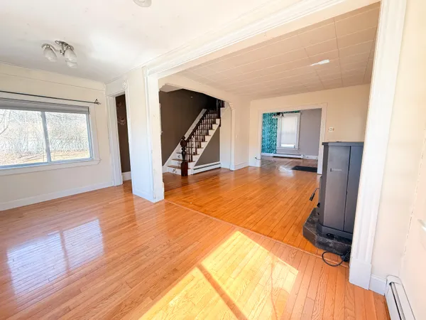 $320,000 | 42 Old Farm Hill, Auburn, ME 04210