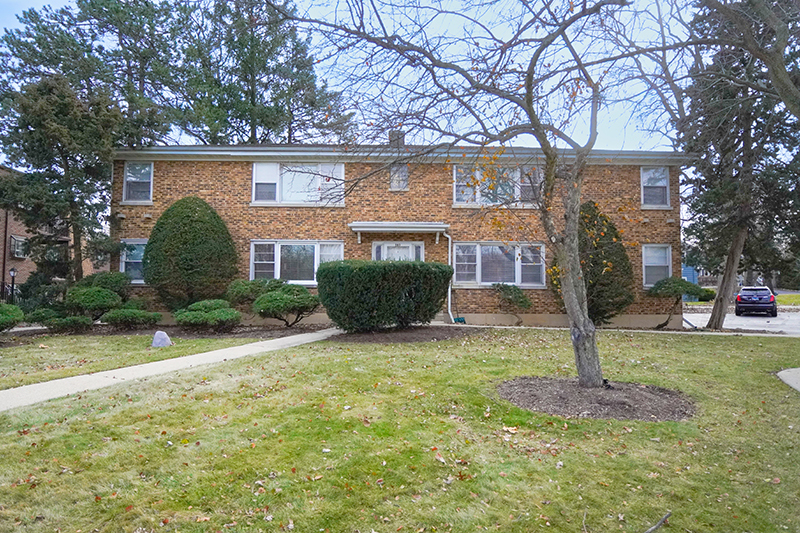 383 Duane Street, Glen Ellyn, IL 60137 Compass