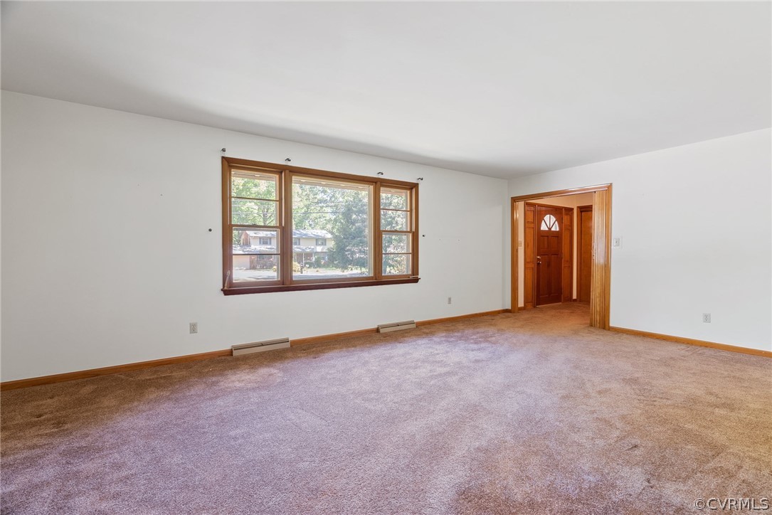 4421 Treely Road Chester, VA 23831 - Photo 6 of 35 Gallery Image 6