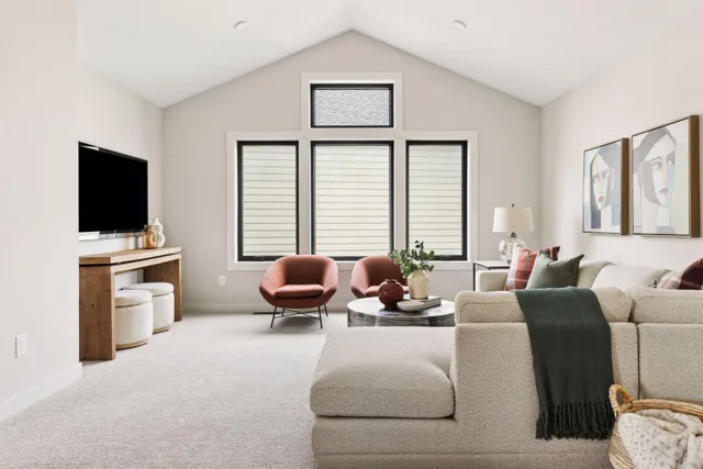 $1,099,000 | 11068 Kingsview Lane North, Dayton, MN 55369