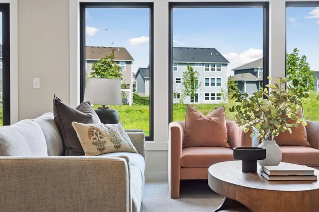 $1,099,000 | 11068 Kingsview Lane North, Dayton, MN 55369