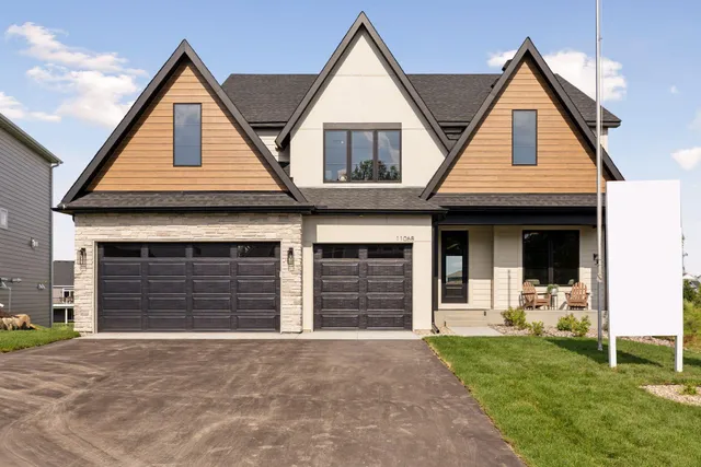 $1,099,000 | 11068 Kingsview Lane North, Dayton, MN 55369