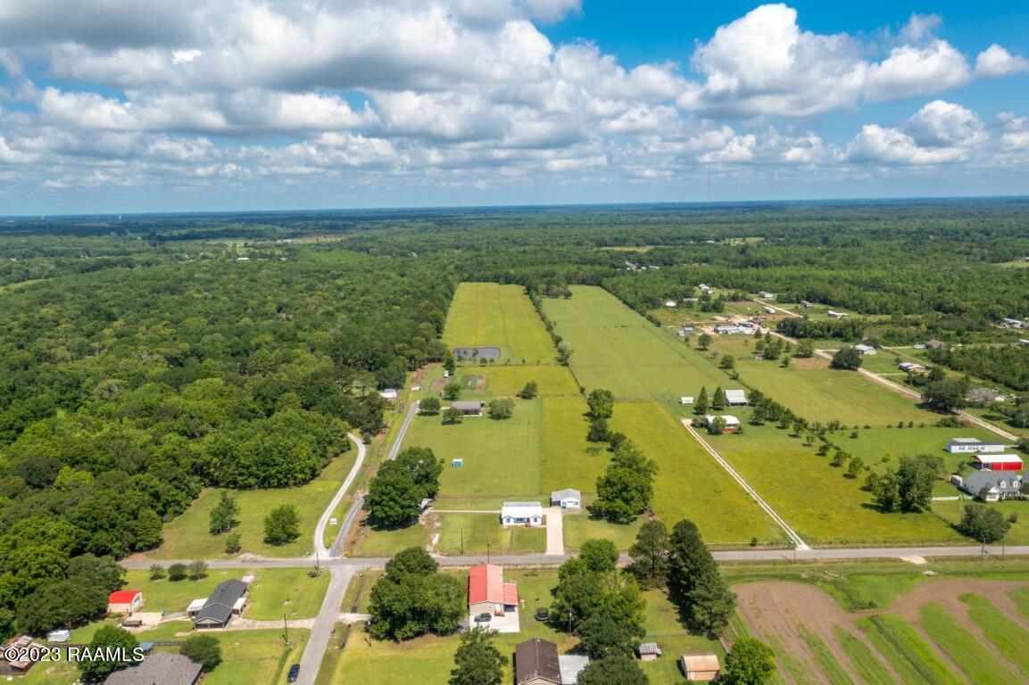 1132 Girl Scout Road Breaux Bridge, LA 70517 - Photo 7 of 40 1132GirlScout-3