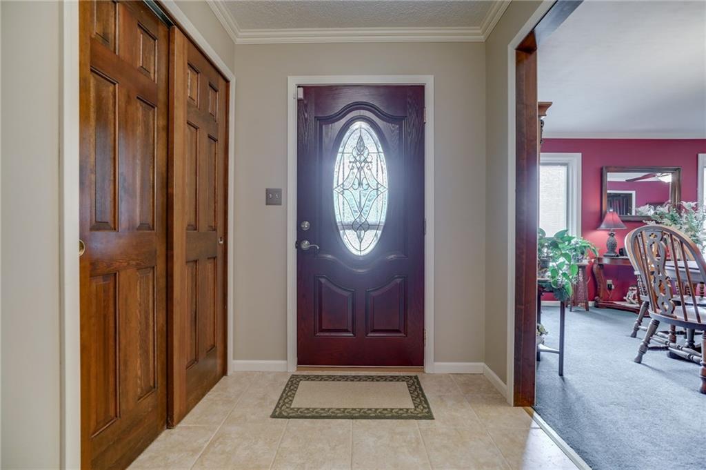 660 Yeagy Road Greenwood, IN 46142 - Photo 7 of 44 Gallery Image 7
