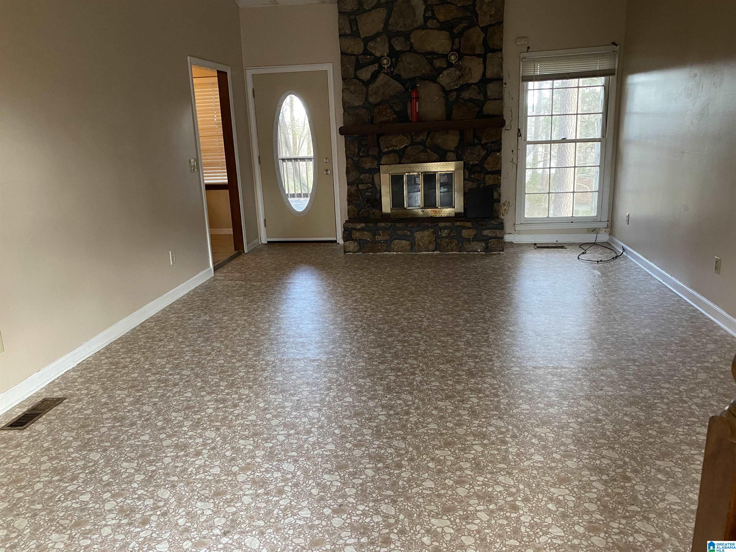 23 Shades Crest Road Birmingham, AL 35226 - Photo 3 of 26
