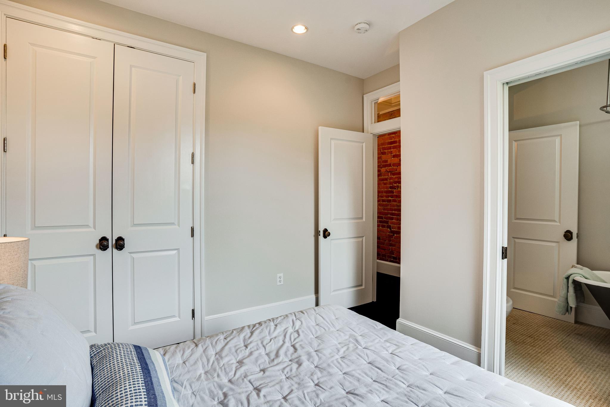 405 K Street Northeast Washington, DC 20002 - Photo 34 of 58 2nd BR looking to closet, dual-entry BA