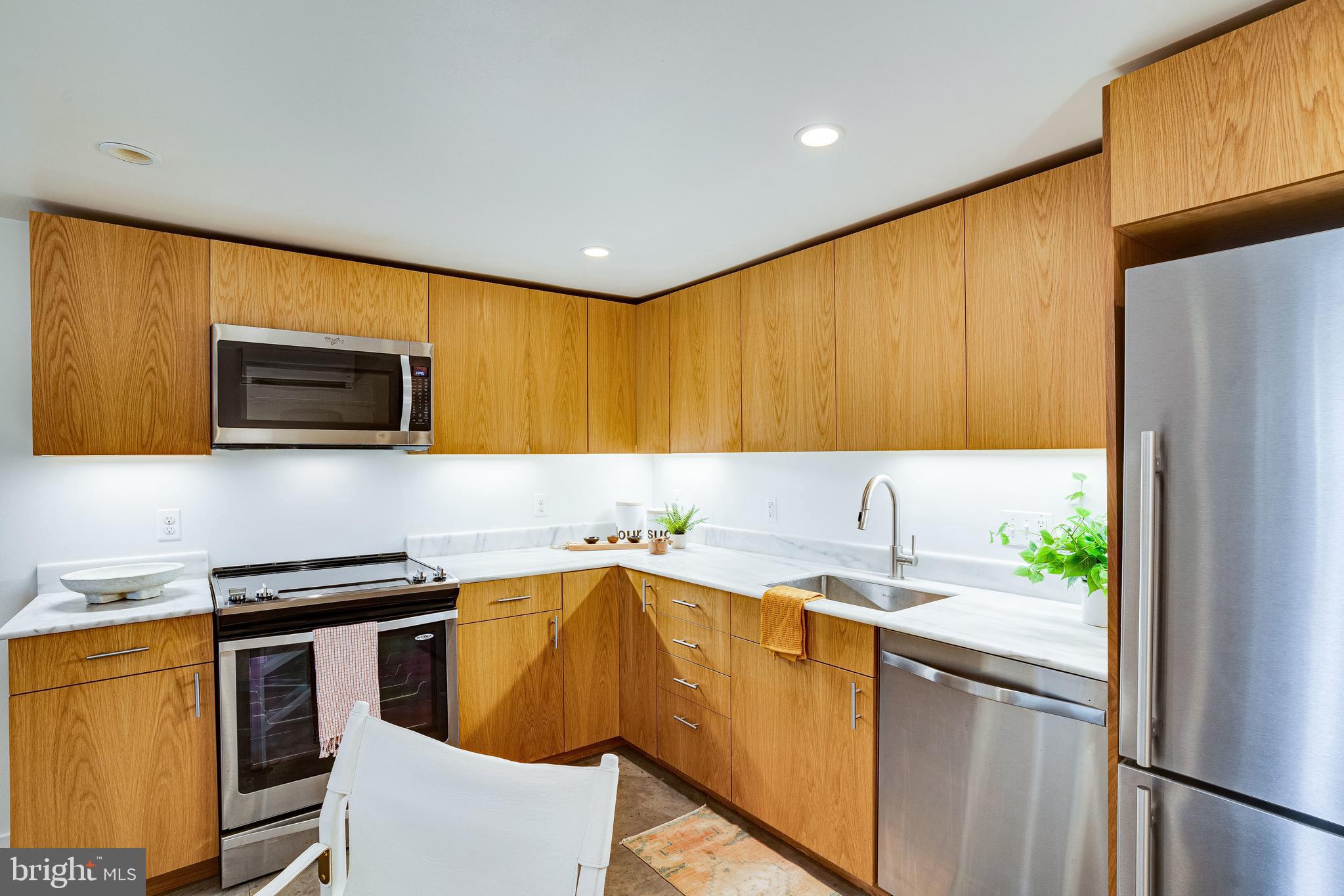 405 K Street Northeast Washington, DC 20002 - Photo 39 of 58 Great counter space and beautiful cabinets