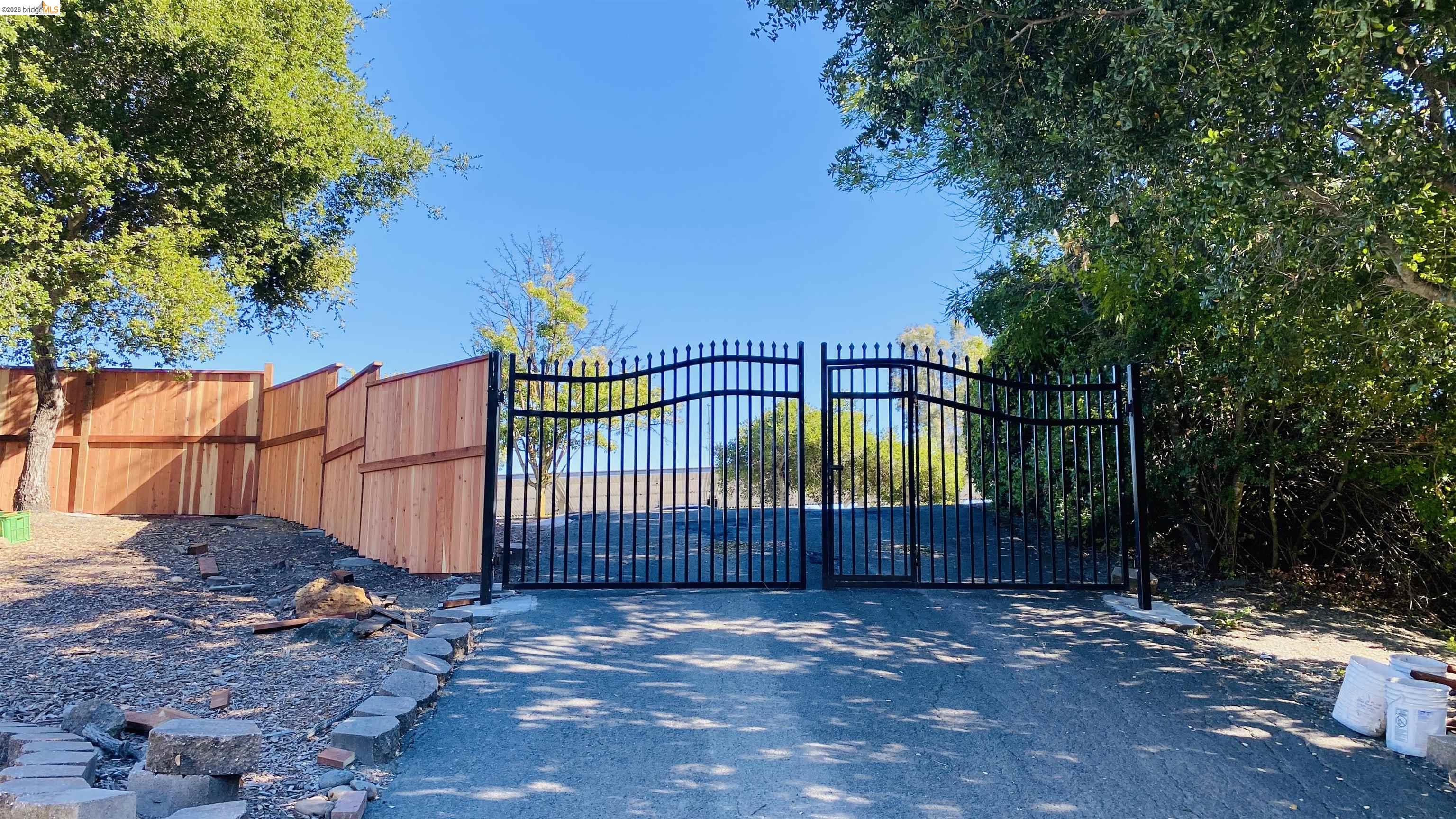 3540 Deer Hill Road Lafayette, CA 94549 - Photo 5 of 20 View of gate