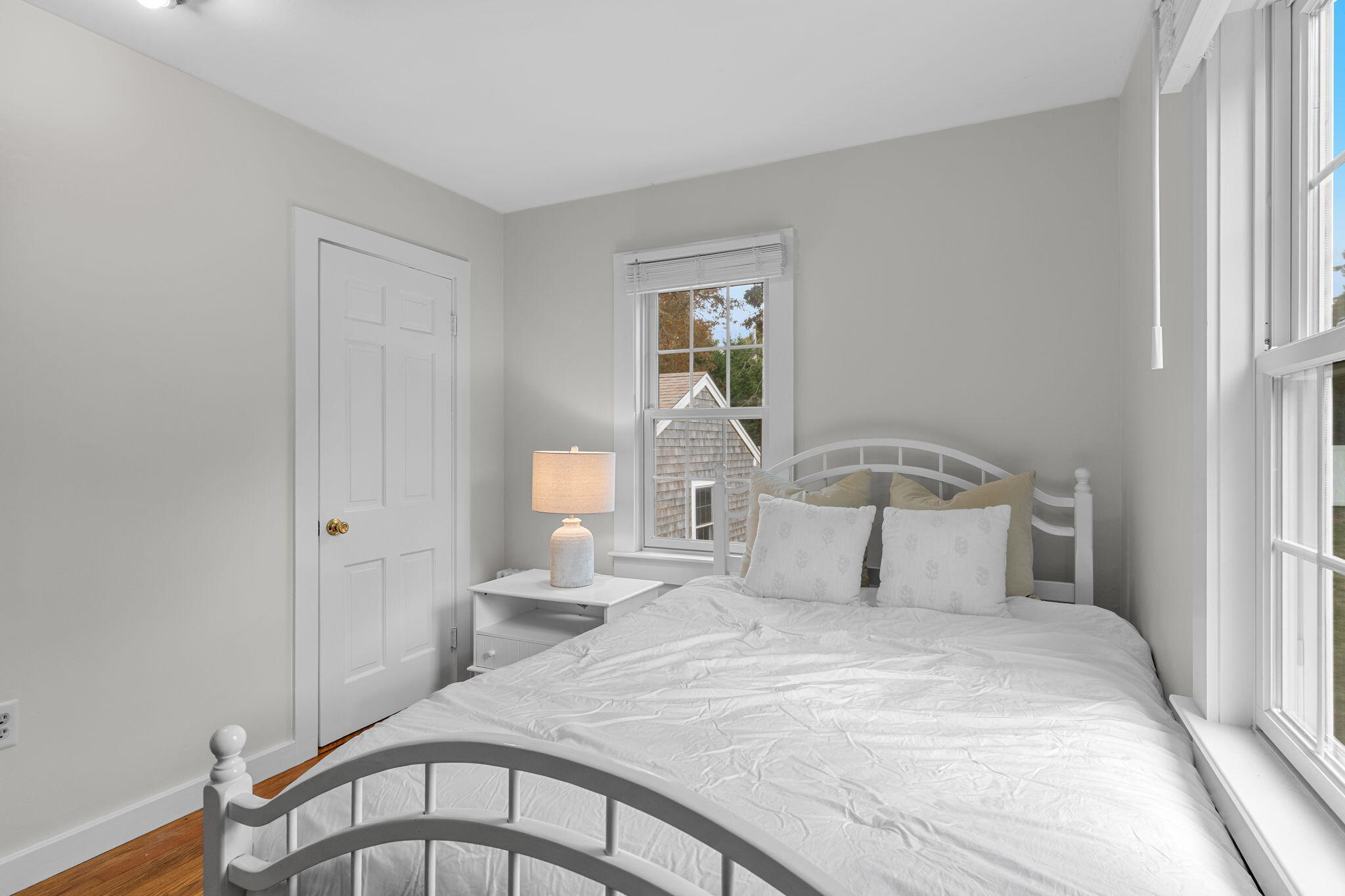 123 Tower Hill Road Osterville, MA 02655 - Photo 12 of 38 a bedroom with a bed and a window