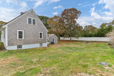 $789,000 | 123 Tower Hill Road, Osterville, MA 02655