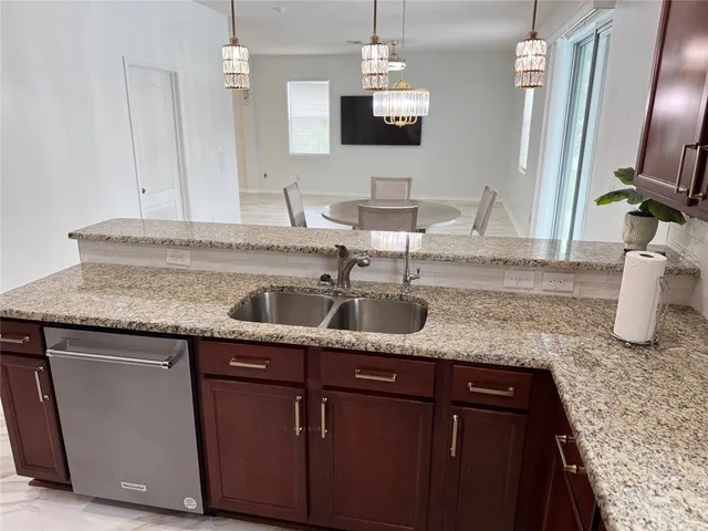 $2,950 | 12236 Fairlawn Drive, Riverview, FL 33579