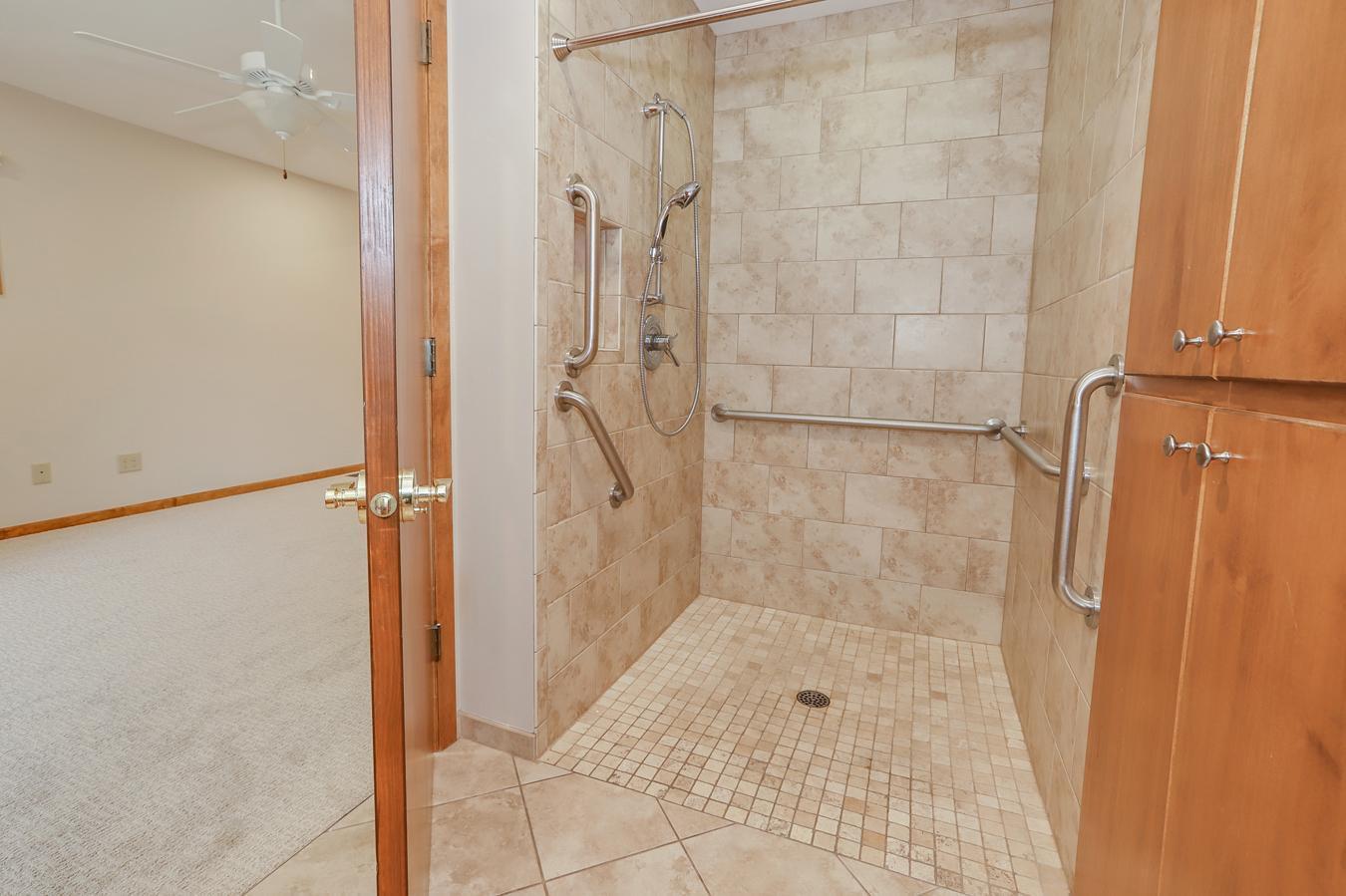 3114 Rankin Road St. Anthony, MN 55418 - Photo 18 of 33 Gallery Image 18