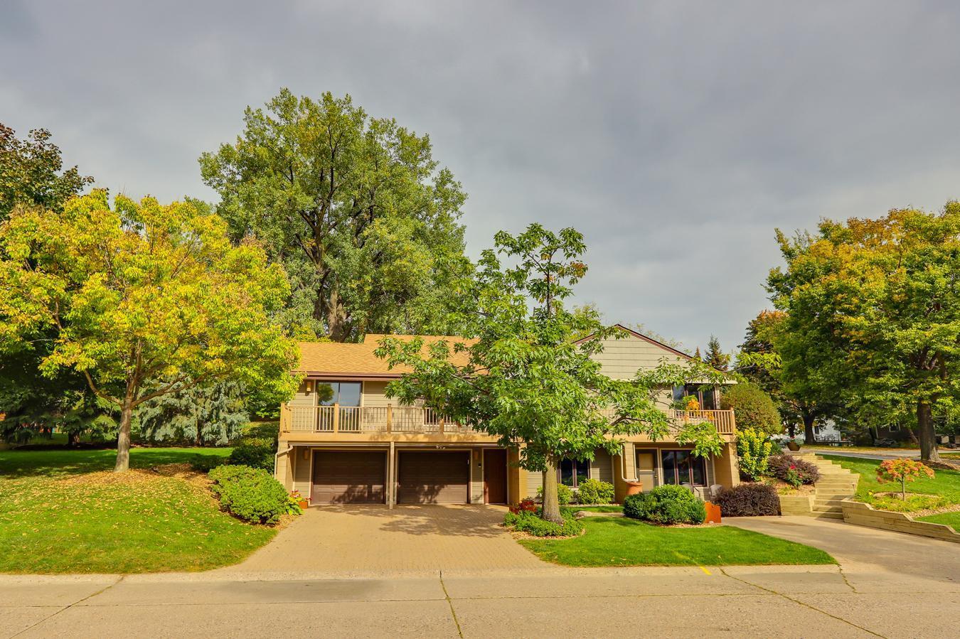 3114 Rankin Road St. Anthony, MN 55418 - Photo 4 of 33 Gallery Image 4