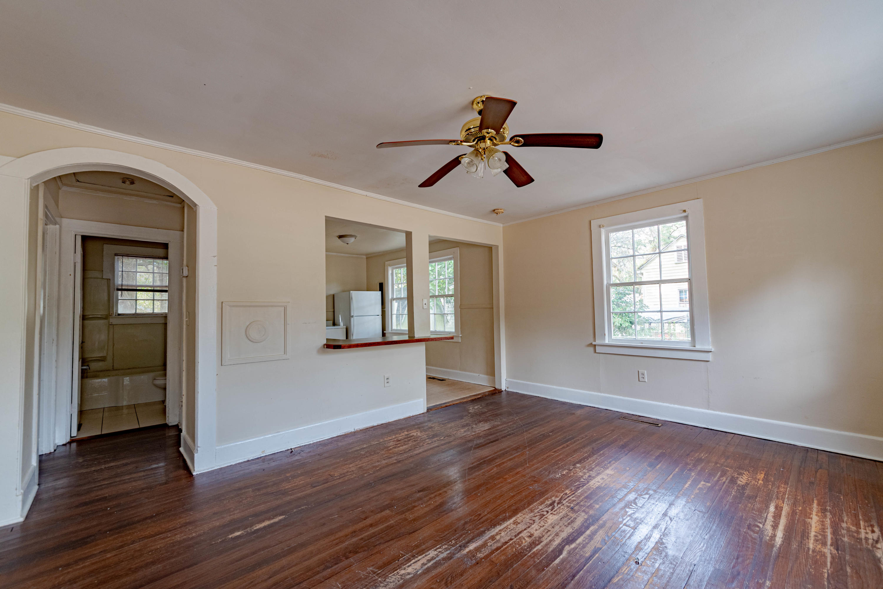 108 Rivers Street Walterboro, SC 29488 - Photo 3 of 13 DSC_0052-HDR