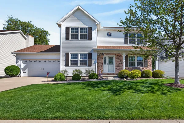 $347,900 | 1018 Sawgrass Drive, Normal, IL 61761