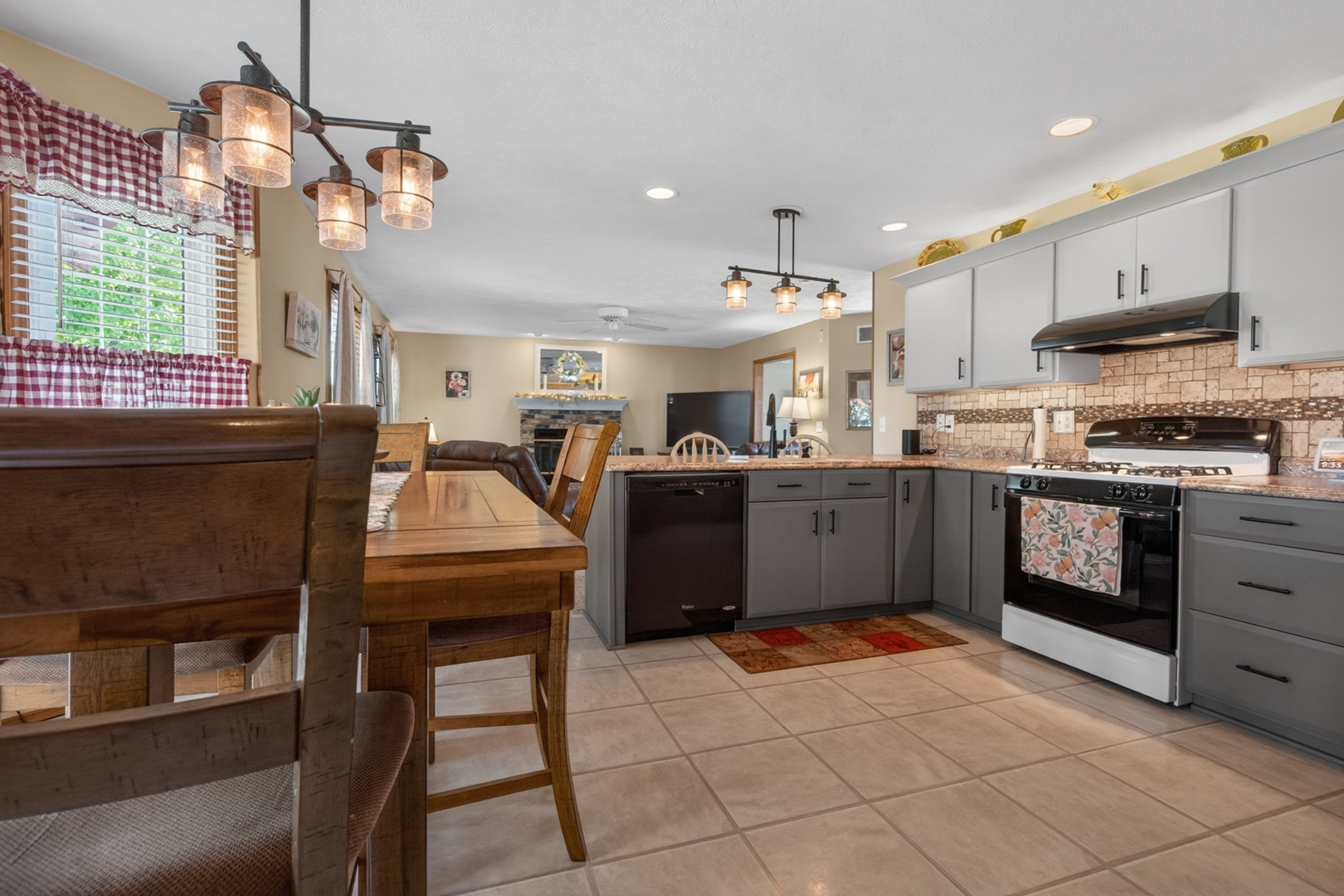 1018 Sawgrass Drive Normal, IL 61761 - Photo 10 of 48