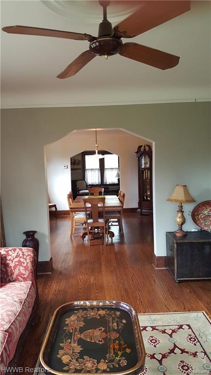 912 Barrington Road Grosse Pointe Park, MI 48230 - Photo 10 of 26