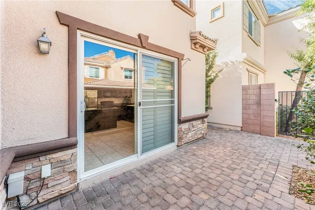 $2,650 | 11371 Merado Peak Drive, Las Vegas, NV 89135