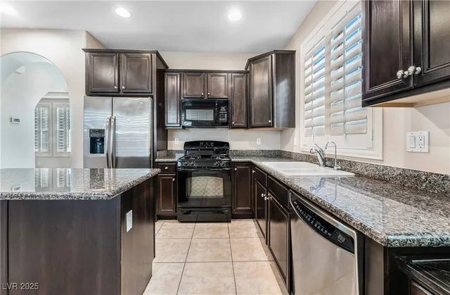 $2,650 | 11371 Merado Peak Drive, Las Vegas, NV 89135