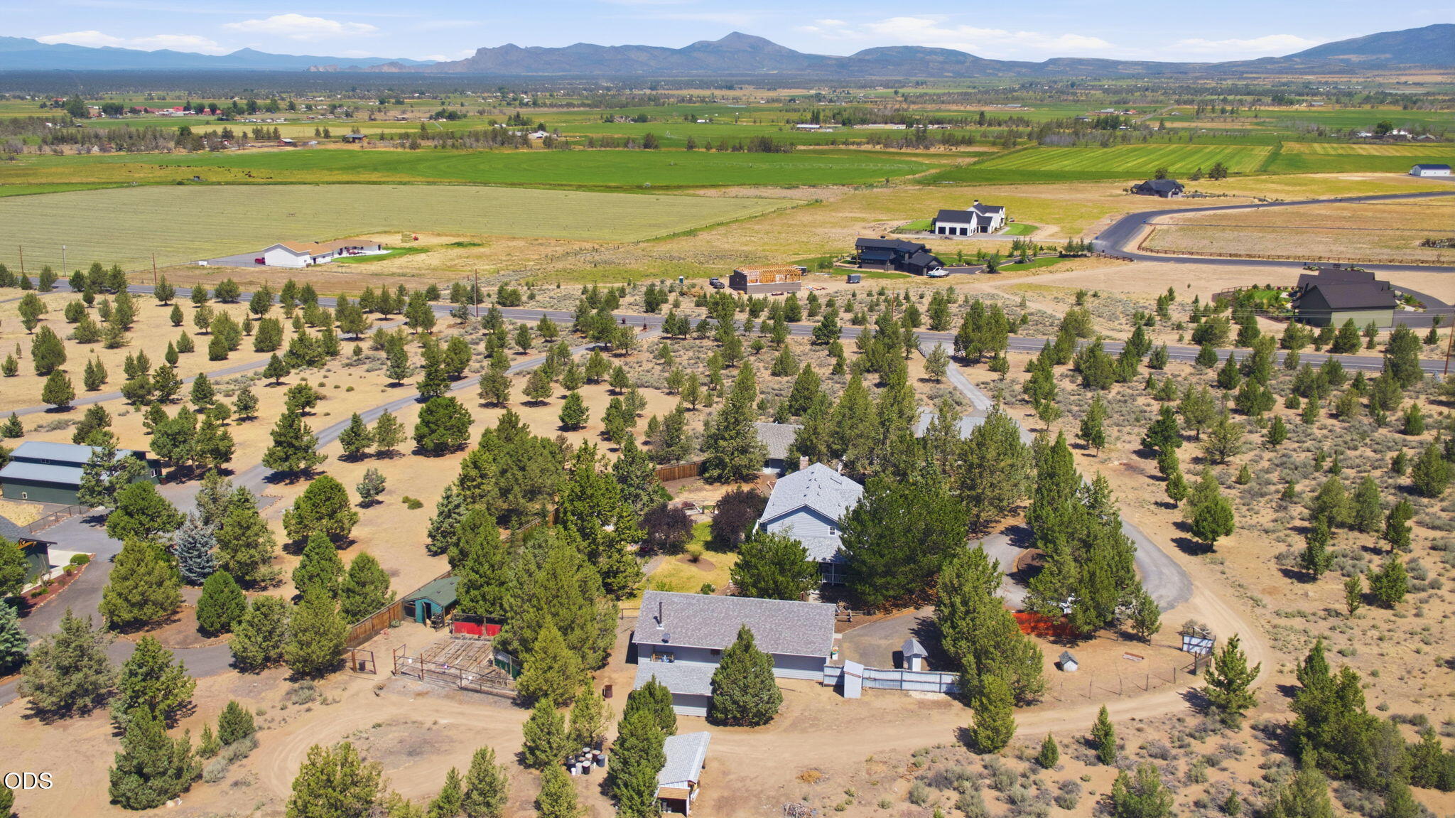11912 South W Riggs Road Powell Butte, OR 97753 - Photo 36 of 42