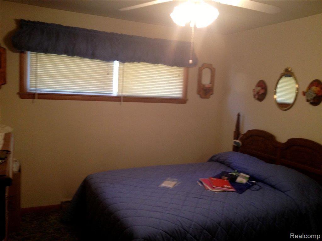 55 East Miller Road Sandusky, MI 48471 - Photo 12 of 16 IMG_0965.jpg